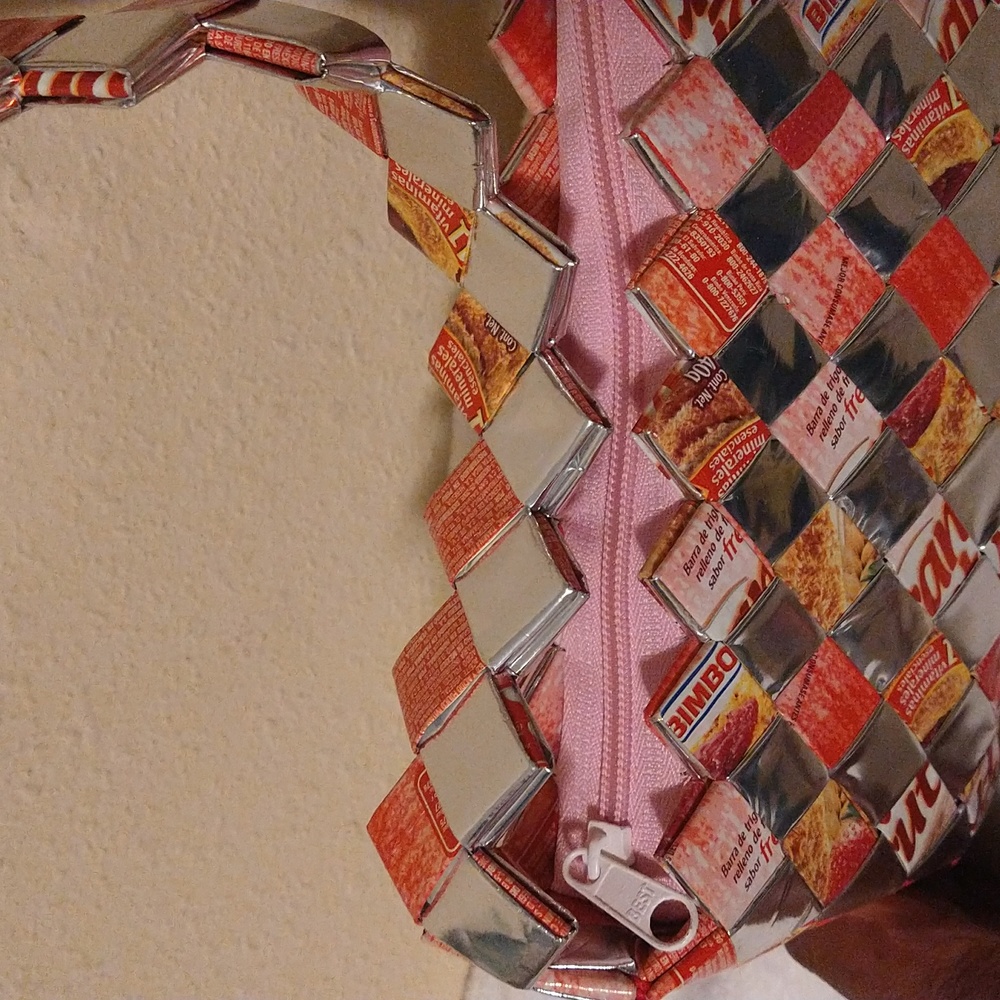 Bimbo Peanut Wrapper Purse View 5